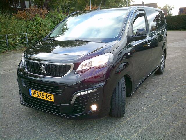 Peugeot EXPERT 226C 1.6 BlueHDI 95 Premium VOORZIEN VAN AIRCO+CRUISE+NAVIGATIE !!!
