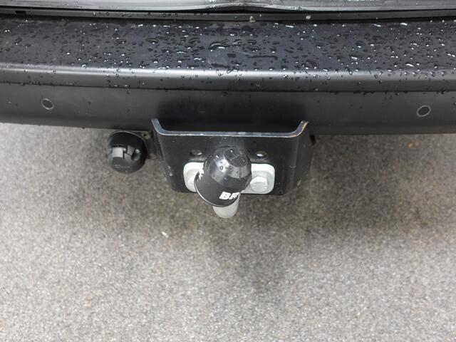 Peugeot EXPERT 180pk Automaat Long L3 Premium Dubbele Cabine Trekhaak Navigatie Apple Carplay Cruise control Airco