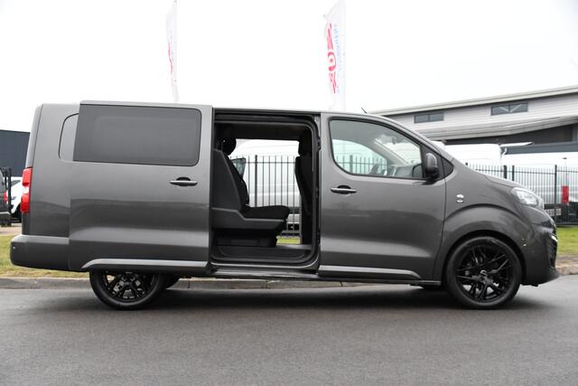 Peugeot EXPERT 2.0 BlueHDI 180 DC PB Edition Adaptieve Cruise, 360 Camera, Carplay, 177pk, 2 x Schuifdeur, Automaat, Mulitmedia, Uniek!