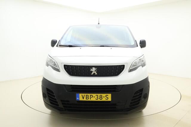 Peugeot EXPERT 2.0 BlueHDI Long Premium DC 120 PK | Handgeschakeld | 6-Zits | Trekhaak | Glaslook panelen | Airco | Navigatie | Cruise Control | Dealer onderhouden