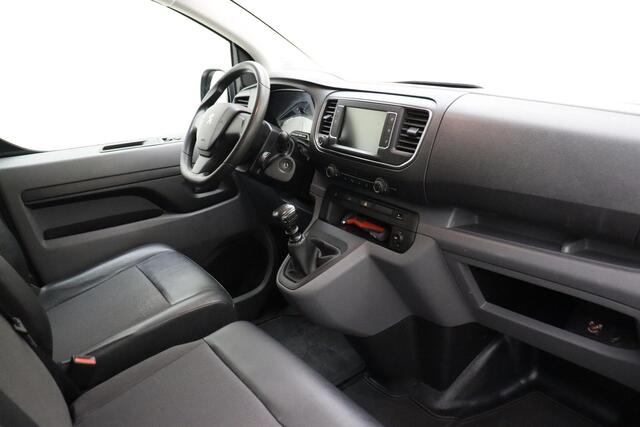 Peugeot EXPERT 2.0 BlueHDI 120 Standard Premium 120 Pk | Trekhaak | 3-Zits | Cruise Control | Airco | Apple Carplay & Android Auto | Electrische Bedienbare Ramen voor & Buitenspiegels