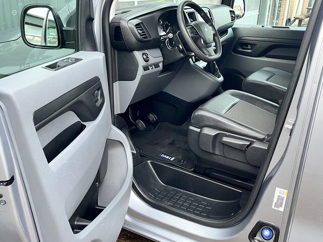 Peugeot EXPERT 1.5 BlueHDI Marge BTW en BPM vrij!! Airco Cruise controle Navigatiesysteem 2-Persoons Parkeerhulp achter Apple carplay 1e eigenaar Euro 6 Bpm en Btw vrij voor particulier gebruik !!