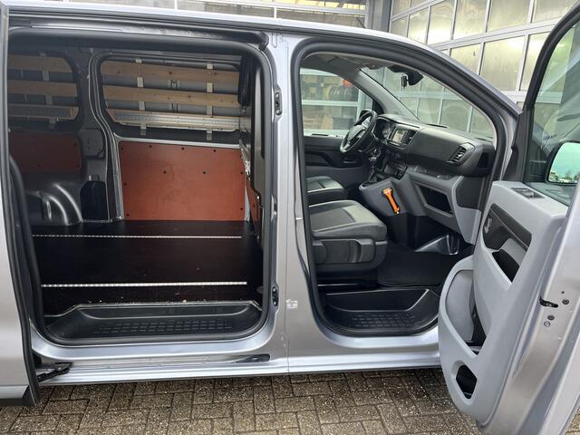 Peugeot EXPERT 1.5 BlueHDI Marge BTW en BPM vrij!! Airco Cruise controle Navigatiesysteem 2-Persoons Parkeerhulp achter Apple carplay 1e eigenaar Euro 6 Bpm en Btw vrij voor particulier gebruik !!