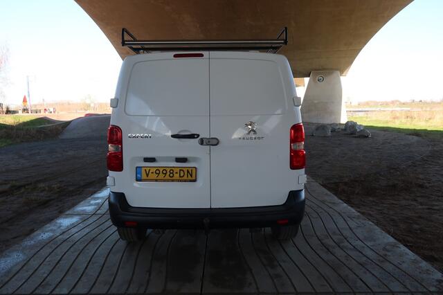 Peugeot EXPERT 2.0 BlueHDI 120 pk Premium met super km-stand!