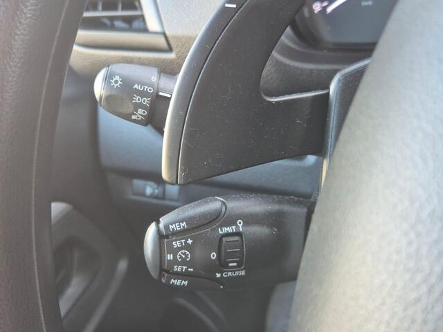 Peugeot EXPERT 2.0 BlueHDI 180 S&S DC TREKHAAK