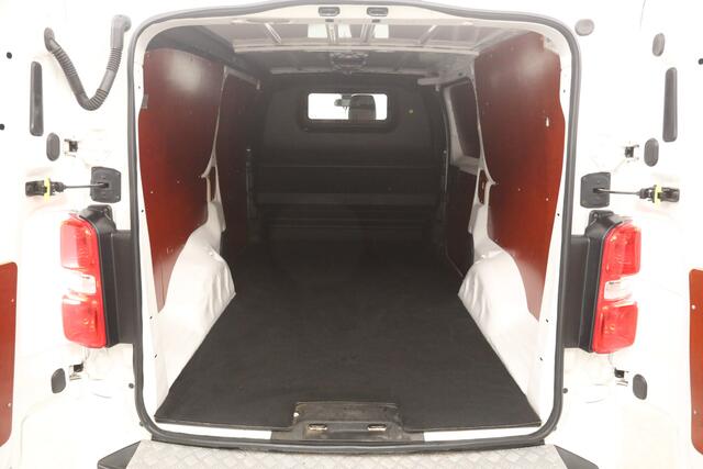 Peugeot EXPERT 2.0 BlueHDI Sport 180PK L3H1 | Airco | Cruise | Camera | 3 Zits | Trekhaak | Carplay | LED