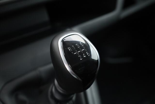 Peugeot EXPERT 2.0 HDi 145pk L3H1 | 2x voorstoel | Stoelverw. | Apple Carplay | Ramen rondom | Achterklep