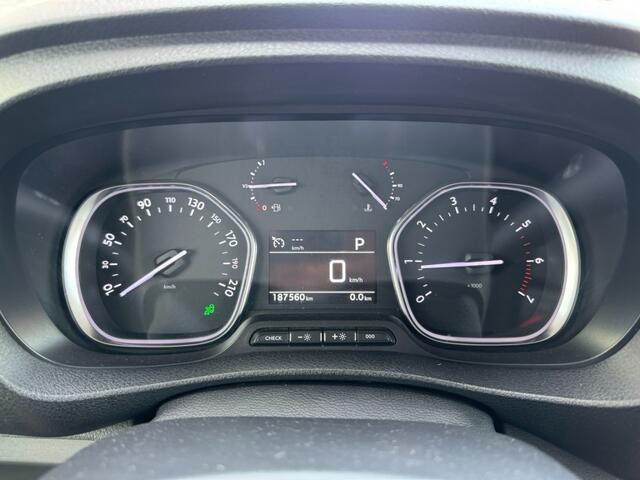 Peugeot EXPERT 2.0 BlueHDI 180 L3H1 DC Premium Automaat Camera Cruise Trekhaak Navi