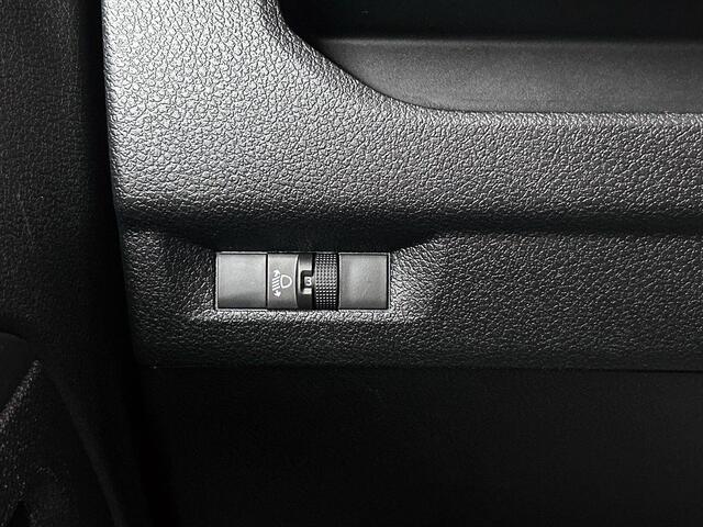 Peugeot EXPERT 2.0 BlueHDI 145PK L3 Automaat Airco Navigatie Trekhaak Cruise Control Parkeer sensoren Betimmering Side Bars