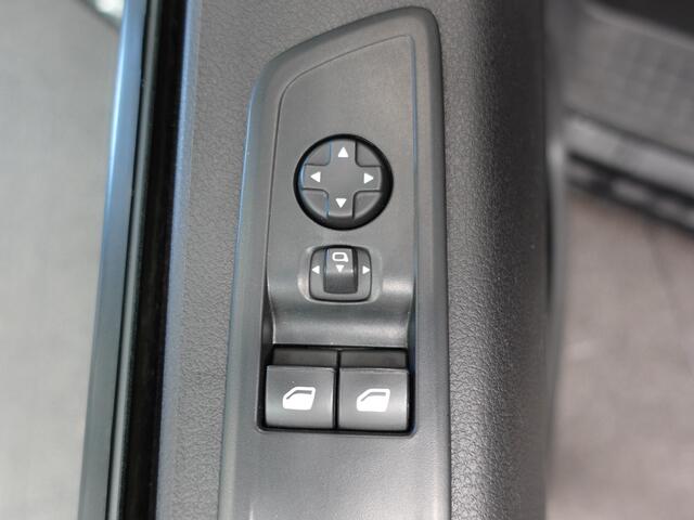 Peugeot EXPERT 2.0 BlueHDI 145PK L3 Automaat Cruise control Navigatie Trekhaak Carplay