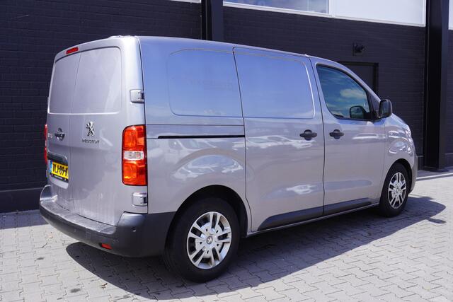 Peugeot EXPERT 2.0 BlueHDI 122 PK Automaat EURO 6 - A/C Climate - Cruise - Camera - ¤ 13.900,- Excl.