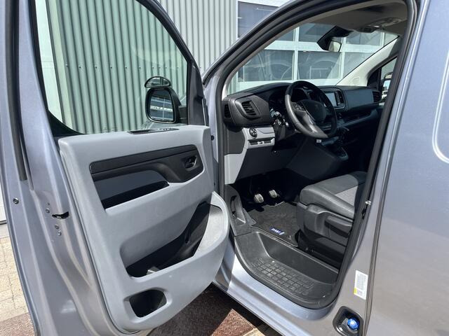 Peugeot EXPERT 1.5 BlueHDI Marge BTW en BPM vrij!! Airco Cruise controle Navigatiesysteem 2-Persoons Parkeerhulp achter Apple carplay 1e eigenaar Euro 6 Bpm en Btw vrij voor particulier gebruik !!