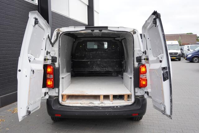 Peugeot EXPERT 1.5 BlueHDi 120PK L2 EURO 6 - Airco - Cruise - PDC - ¤21.950,- Excl.