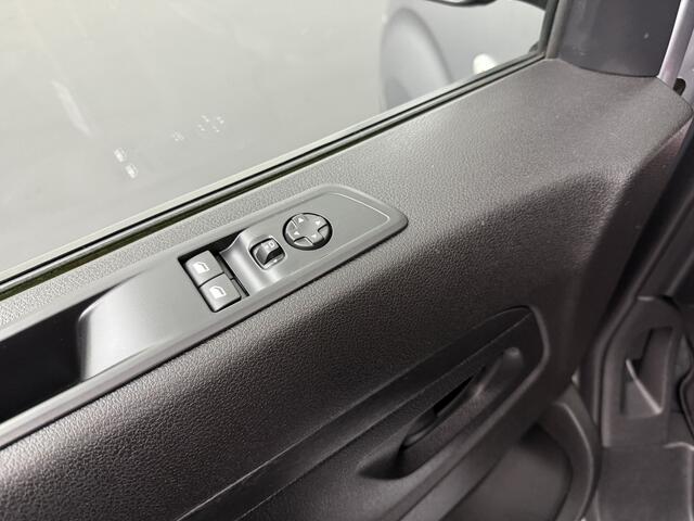 Peugeot EXPERT 2.0 BlueHDI 145PK S&S Lang | Multimedia | Navigatie | Trekhaak | 3-Zit | Dakdragers