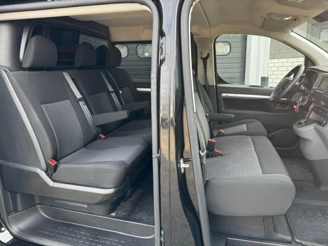 Peugeot EXPERT 2.0 BlueHDI 180pk Long Dubbel Cabine 6persoons Automaat 117.000km Airco.Navigatie,Camera