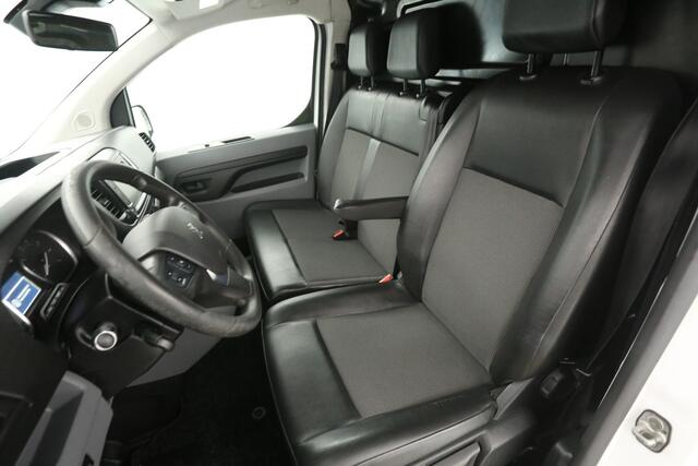 Peugeot EXPERT 2.0 BlueHDI L3H1 | Airco | Cruise | 3 Zits | Trekhaak | Carplay | Navi | Parkeersens.