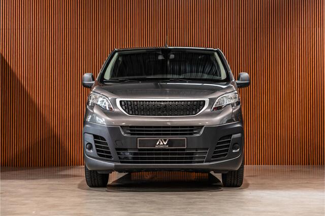Peugeot EXPERT 2.0 BlueHDI L2 Premium | CarPlay | Navigatie | 3-Zitter | Cruise control | Airco | Nieuwe APK | Orig. NL Auto | L2H1 | Lang