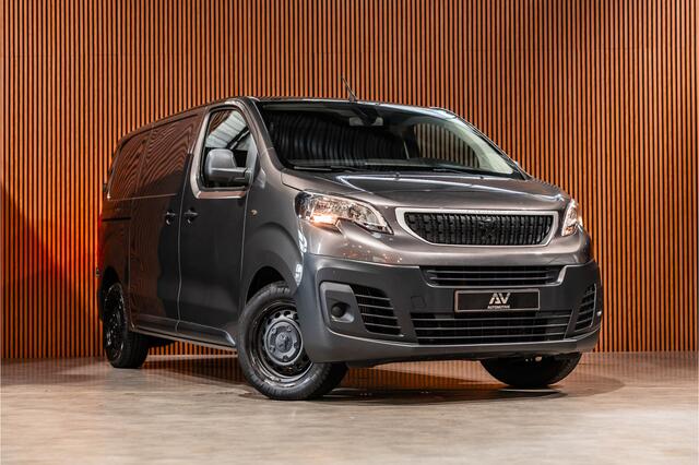 Peugeot EXPERT 2.0 BlueHDI L2 Premium | CarPlay | Navigatie | 3-Zitter | Cruise control | Airco | Nieuwe APK | Orig. NL Auto | L2H1 | Lang