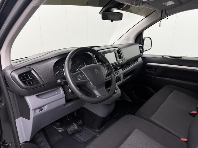 Peugeot EXPERT 2.0HDI 177PK Automaat Dubbele Cabine Exclusive | 6-Persoons | Navigatie | Camera | Airco | 2xSchuifdeur | Trekhaak