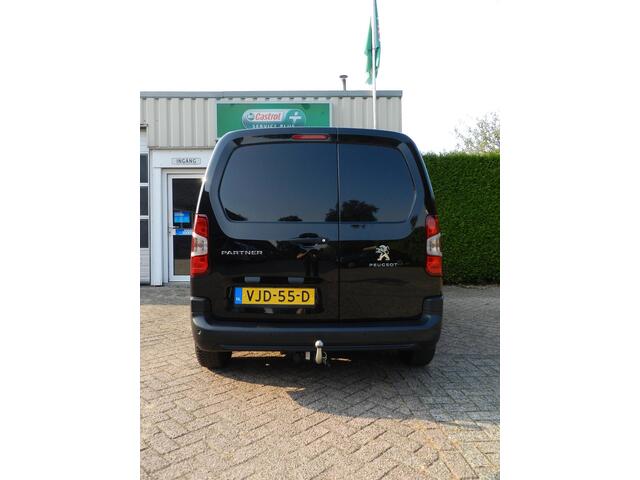Peugeot PARTNER 1.5 BlueHDI Premium - Trekhaak - Cruise Control - Apple Carplay - Android Auto - Airco - Origineel NL & Logische NAP - 100% Onderhouden