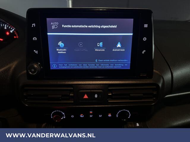 Peugeot PARTNER 1.5 BlueHDI 102pk L1H1 Euro6 Airco | Camera | Apple Carplay | Android Auto Trekhaak, Cruisecontrol, Parkeersensoren