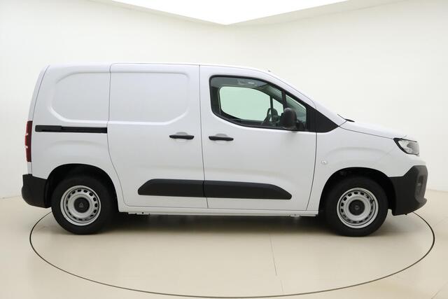 Peugeot PARTNER 1.5 BlueHDi S&S L1 100 PK | Handgeschakeld | 17 X UIT VOORRAAD LEVERBAAR | Airco | Cruise Control | Laadvloer| Apple Carplay | 2-zits | Camera | Stuurwielbediening