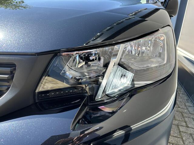 Peugeot PARTNER 1.5 BlueHDi 100 S&S L1 Bijzonder Nette Partner | Side-Bars | Dakrails | Trekhaak | Led-Koplampen | 17 inch LM- Velgen | Touch screen met Apple Carplay | Zijschuifdeur | Airco | Cruise Control |