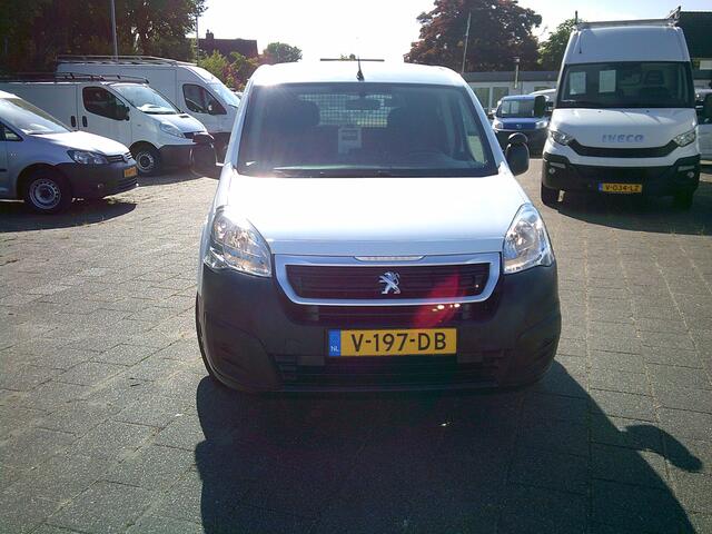 Peugeot PARTNER 120 1.6 BlueHDi 100 L1 Première VOORZIEN VAN AIRCO+CRUISE !! BTW/ BPM VRIJ !!