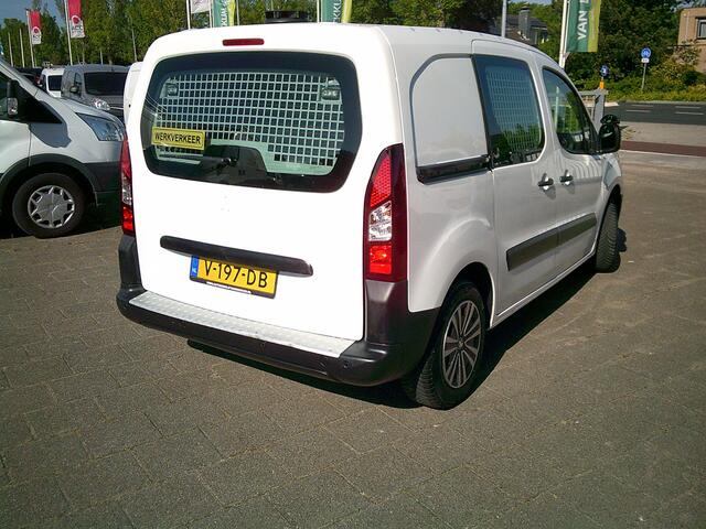 Peugeot PARTNER 120 1.6 BlueHDi 100 L1 Première VOORZIEN VAN AIRCO+CRUISE !! BTW/ BPM VRIJ !!