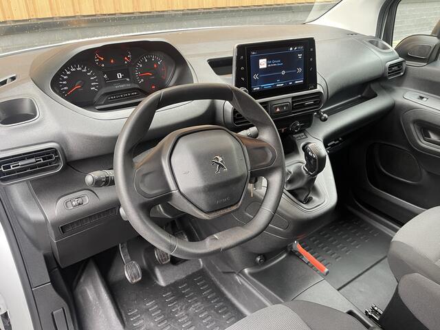 Peugeot PARTNER 1.5 BlueHDI Premium | Cruise Control | Parkeersensoren Achter | Apple Carplay | Android Auto | Stop-Start Systeem | Navigatie |