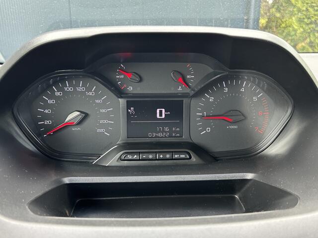 Peugeot PARTNER 1.5 BlueHDi 100 PK / L1H1 / 1e EIG. / 34.821 KM / AIRCO / CRUISE / APPLE CARPLAY