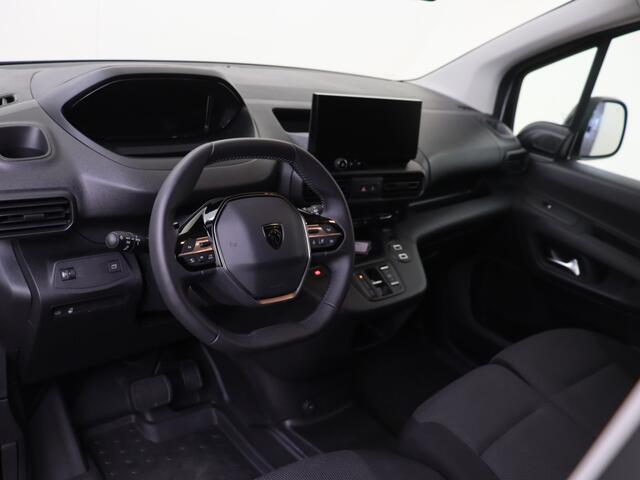 Peugeot PARTNER 1.5 BlueHDi 130 EAT8 S&S L1 AUTOMAAT | Camera | Betimmering | Navigatie + TREKHAAK !!! 3 zitplaatsen