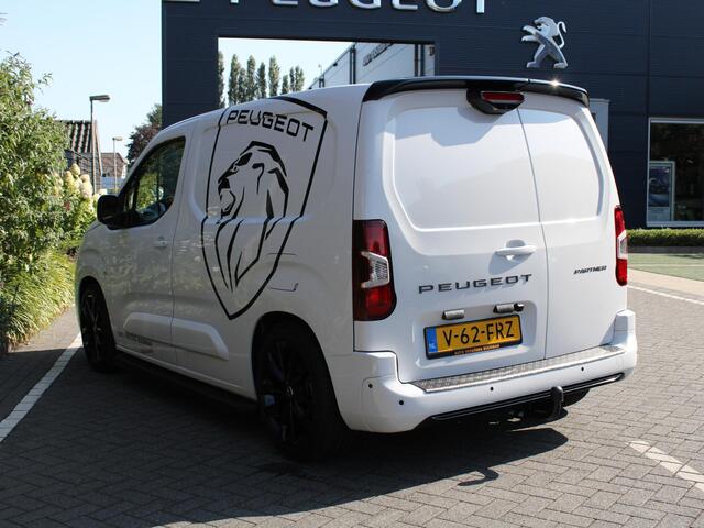 Peugeot PARTNER 1.5 BlueHDi 130PK EAT8 Automaat L1 White & Black Edition, Navigatie, Airconditioning, Camera Achter + Zijkant, Parkeerhulp voor & achter, Trekhaak