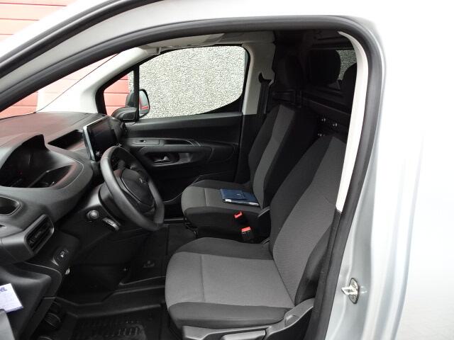 Peugeot PARTNER 1.6 BlueHDI Premium 73810 km !!!!!!!! airco schuifdeur direct inzetbaar