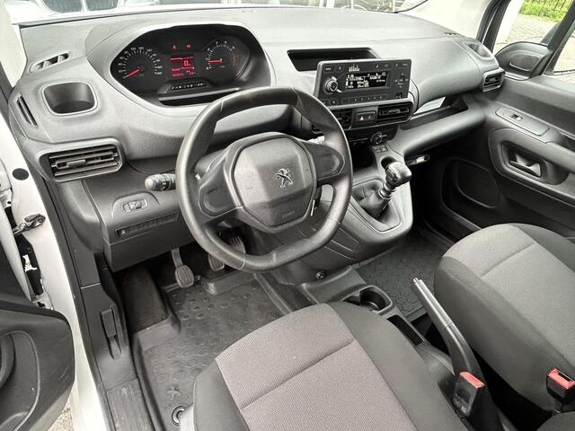 Peugeot PARTNER 1.2 PureTech 110 S&S L1 23000 KM/AIRCO/ELEKTRISCHE RAMEN/NIEUWSTAAT