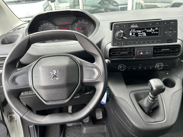 Peugeot PARTNER 1.2 PureTech 110 S&S L1 23000 KM/AIRCO/ELEKTRISCHE RAMEN/NIEUWSTAAT