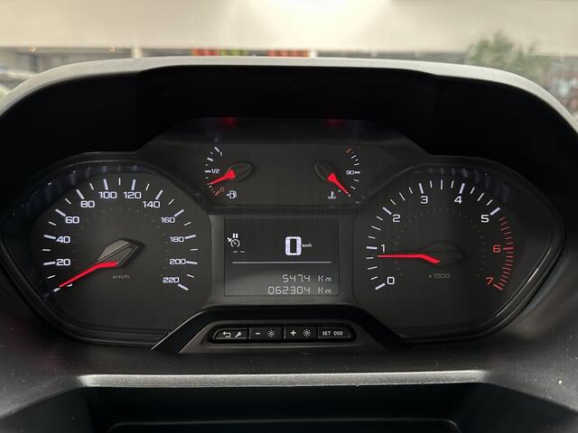 Peugeot PARTNER 1.5 BleuHDI Grip Long [ INPERIAAL I TREKHAAK I 3 ZITS ]