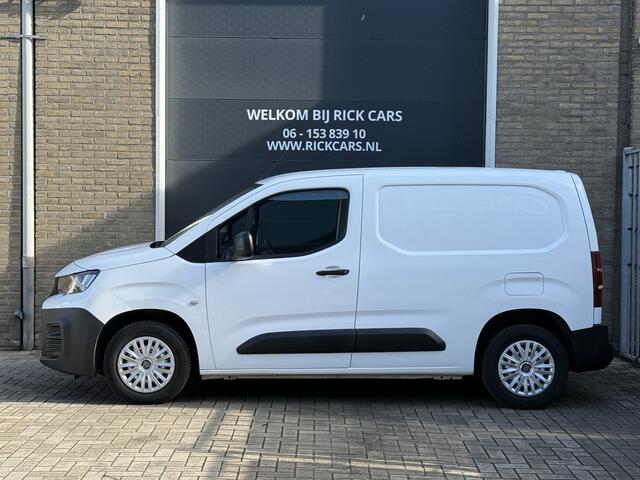 Peugeot PARTNER 1.2 PureTech 111PK Benzine Premium EMISSIE VRIJE ZONE/ Navigatiesysteem/cruise control/CarPlay