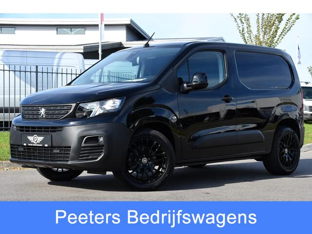 Peugeot PARTNER e-Partner 136 L1 50 kWh Black Edition Camera, Cruise, Carplay, Stoelverwarming, 136pk, Multimedia, BOM VOL!