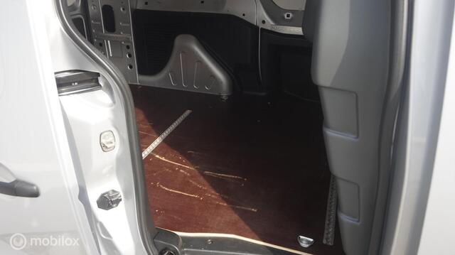 Peugeot PARTNER bestel 121 1.6 BlueHDi 100pk L2 Premium S&S Airco | Park. Sens. | Apple Carplay | Euro 6