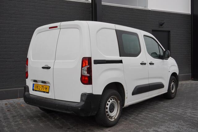 Peugeot PARTNER 1.2 PT 110PK Benzine! EURO 6 - Airco - Navi - Cruise - ¤12.499,- Excl.