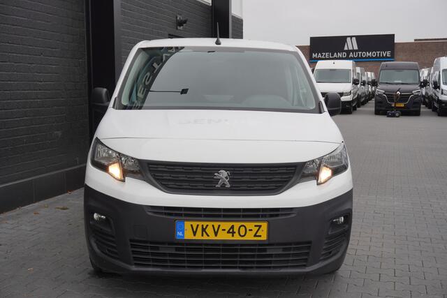 Peugeot PARTNER 1.2 110PK Benzine - Airco - Navi - Cruise - ¤ 11.950,- Excl.