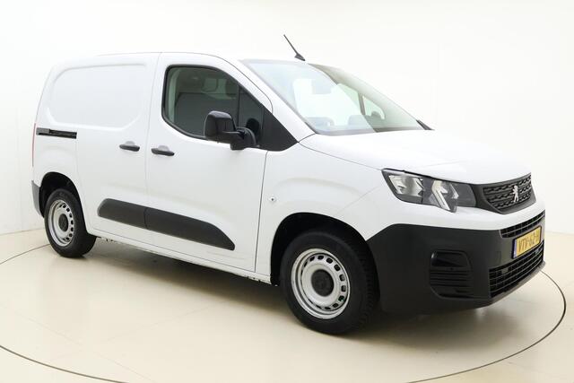 Peugeot PARTNER 1.5 BlueHDi 100 L1 100 PK | Cruise Control | Airco | Achteruitrijcamera | Apple Carplay | DAB Radio | Parkeersensoren Voor & Achter | Regensensor