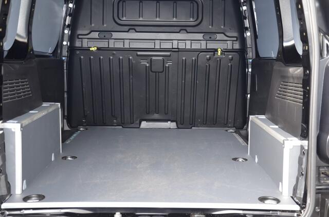 Peugeot PARTNER 1.5 HDI Automaat 130PK