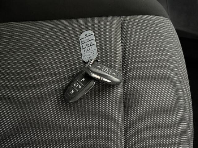 Peugeot PARTNER 1.5BlueHDI 130PK Automaat Asphalt | Navigatie | Camera | Airco | Cruise