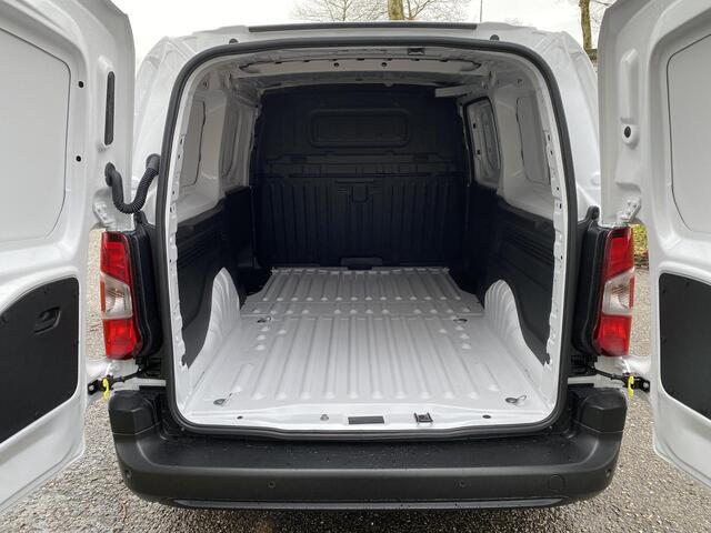 Peugeot PARTNER e-Partner L2 50 kWh 136pk | ACTIE! | 8 jaar garantie | NAVI | Multimedia | Apple Carplay | Android Auto | Achteruitrijcamera | Parkeersensoren voor en achter | Dode hoek detectie | Surround view | Licht- en regensensor | Mistlampen | Stuurwielbediening | 