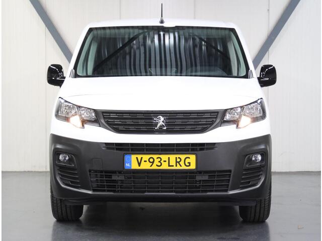 Peugeot PARTNER e-Partner 136PK L1 50 kWh | NIEUW!! | AUTOMAAT | AppleCarPlay/AndroidAuto | Armsteun | Stoel/Stuurverwarming | Camera | Climate Control | Cruise Control | Parkeersensoren |