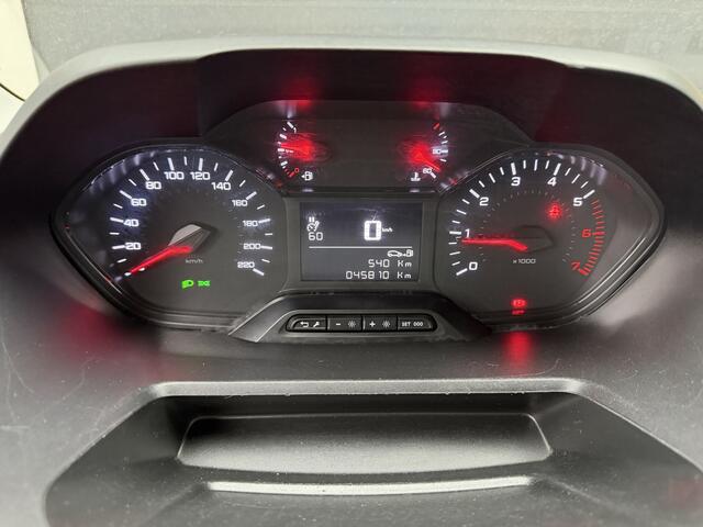 Peugeot PARTNER 1.2 PureTech 111PK Benzine Premium CarPlay/cruice control/navi