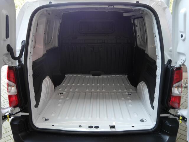 Peugeot PARTNER 1.5 BlueHDi 100 S&S L1 | All season banden | Laadruimte betimmering | Parkeersensoren (achter) | Apple Carplay/Android Auto | DAB | Airco |