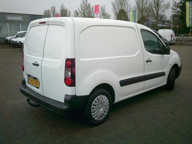 Peugeot PARTNER 120 1.6 BlueHDi 75 L1 XR VOORZIEN VAN TREKHAAK !!! EURO 6 !! BTW VRIJ